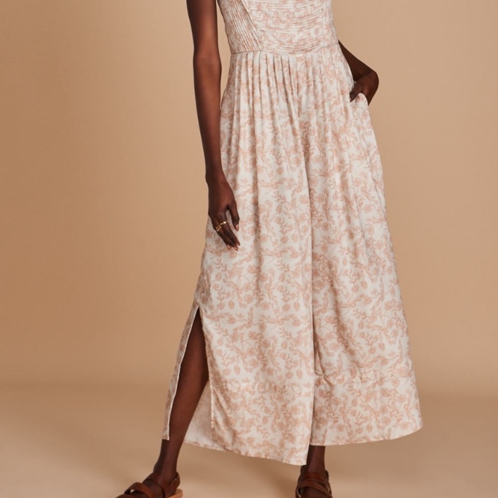 Sancia - Picture 3 of 5